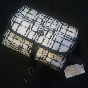 NWT Adrienne Vittadini TRAVEL CASE Beauty Make-up